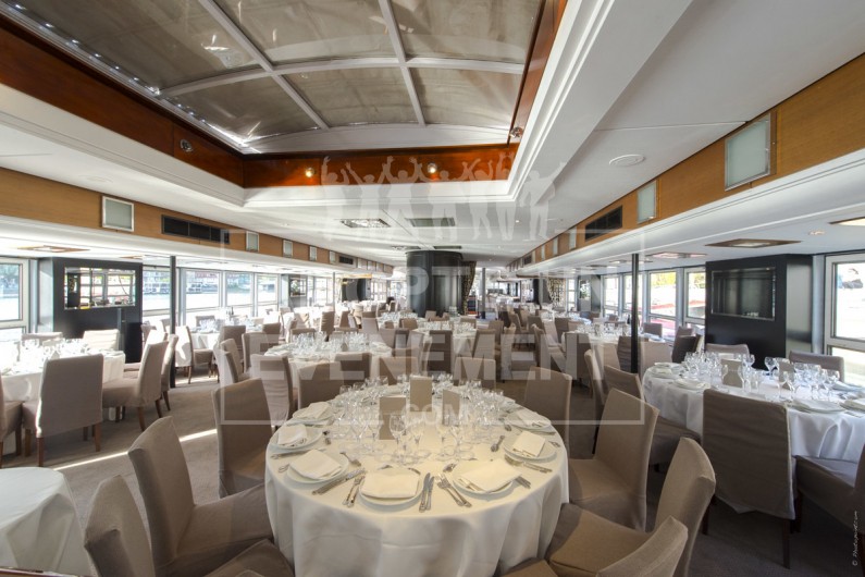 ADOPTE UN EVENEMENT DINER CROISIERE REPAS CROISIERE | adopte-un-evenement