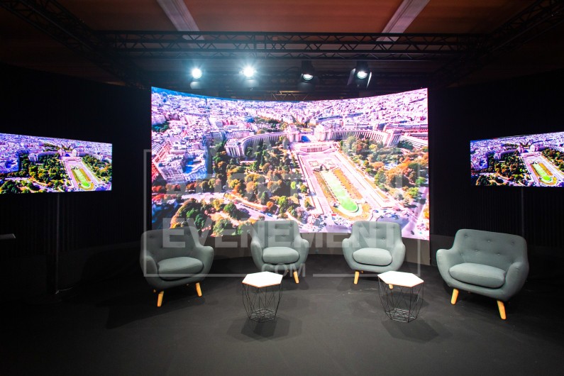 POUR VOS EVENEMENTS EN DISTANCIEL STUDIO TV TOUT EQUIPE A PARIS | adopte-un-evenement