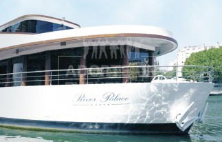 BATEAU DINER CROISIERE SOIREE ENTREPRISE BATEAU PRIVATIF | adopte-un-evenement